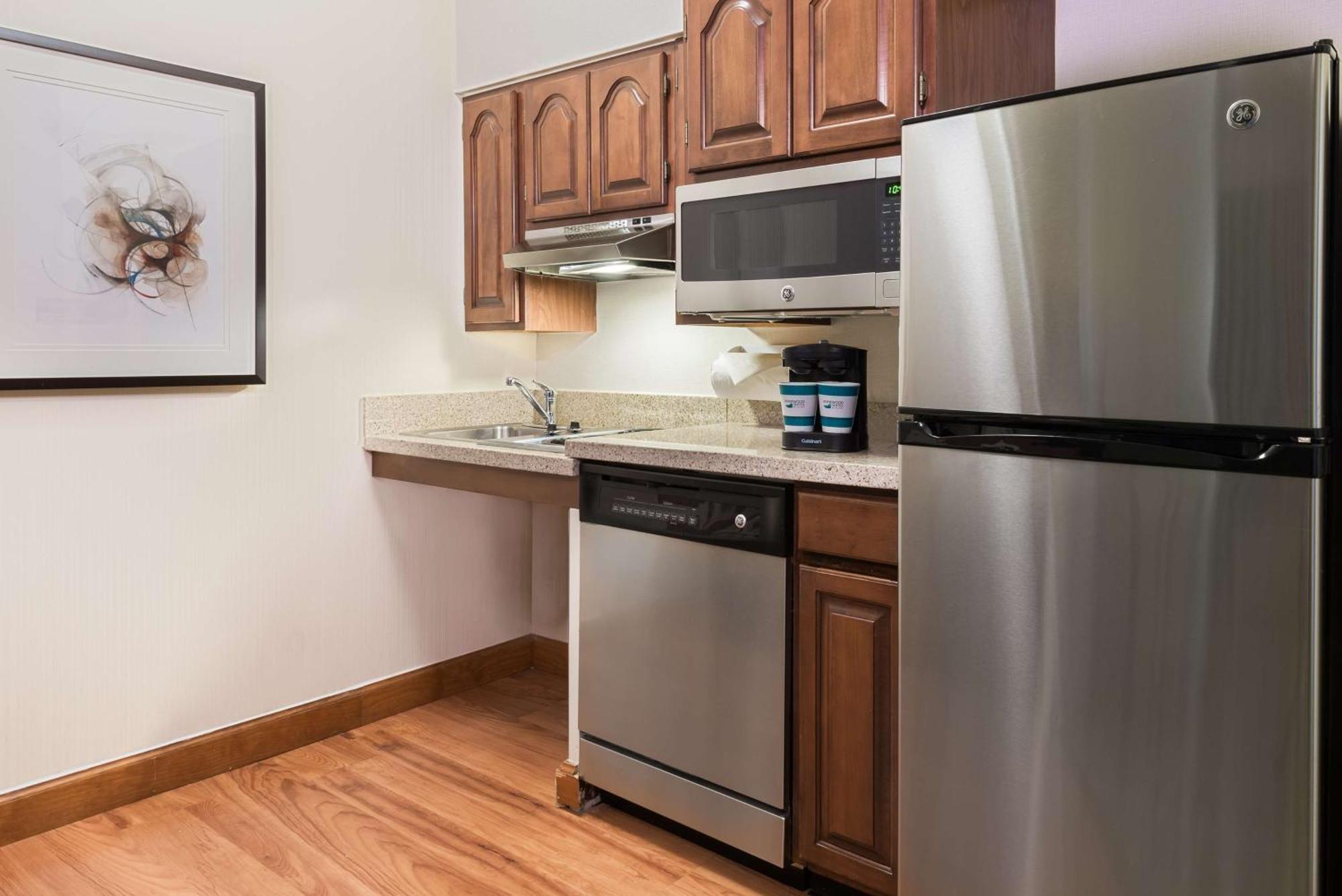 Homewood Suites By Hilton Raleigh/Crabtree Valley Екстер'єр фото