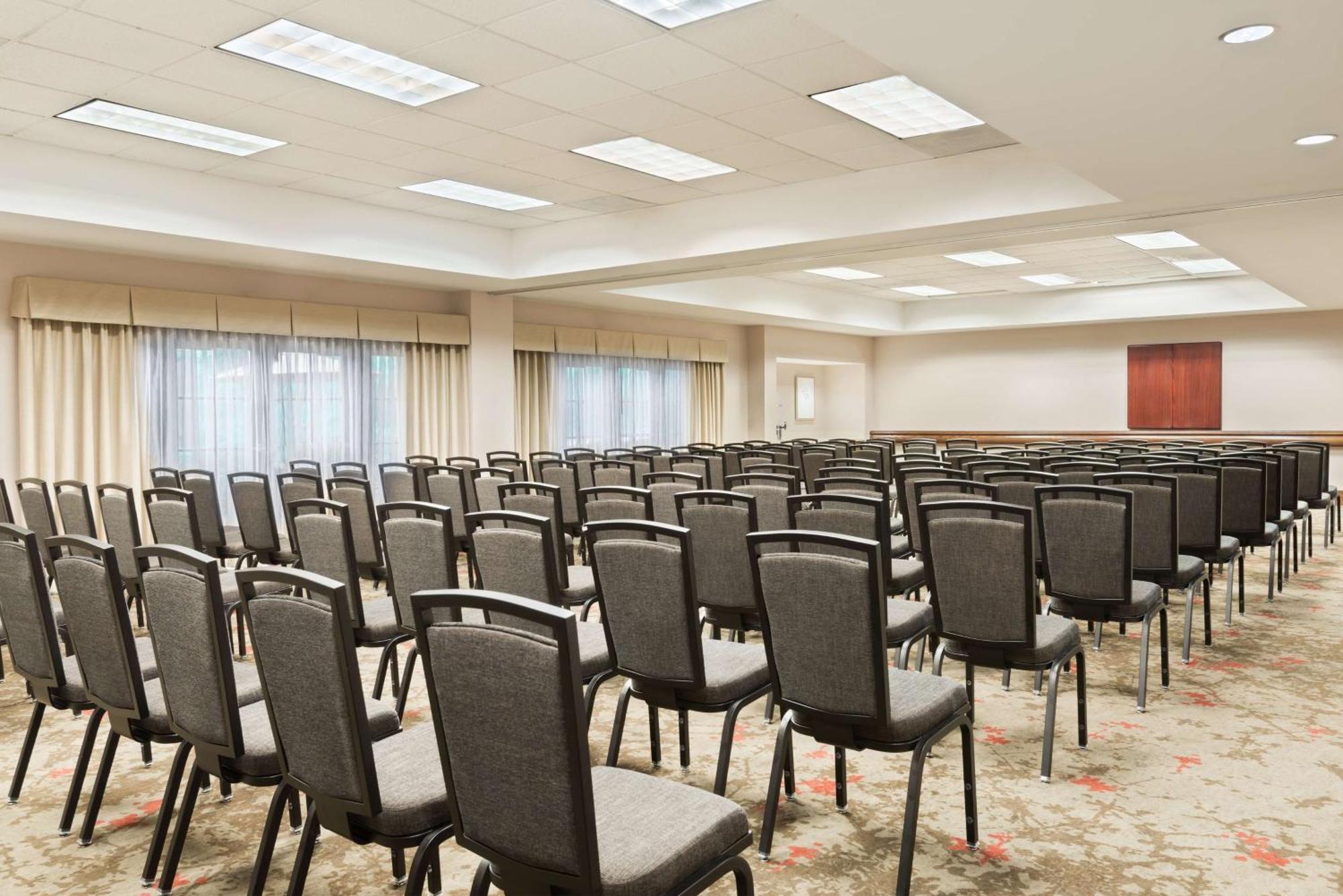 Homewood Suites By Hilton Raleigh/Crabtree Valley Екстер'єр фото
