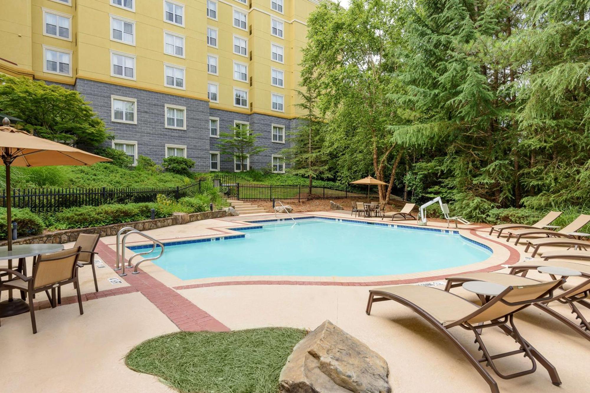 Homewood Suites By Hilton Raleigh/Crabtree Valley Екстер'єр фото